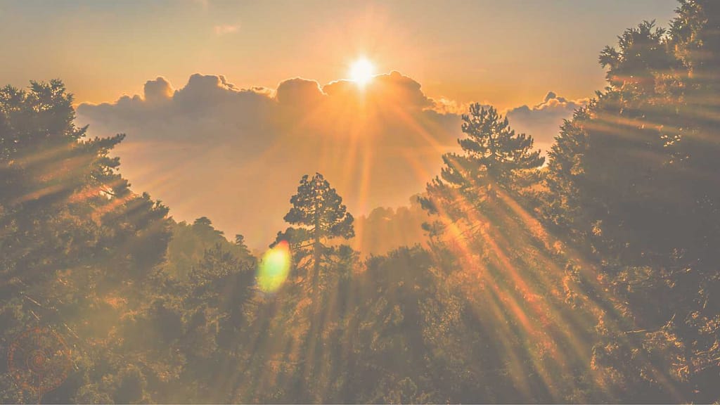 Sonne am Horizont Sinnbild für den Seelenpfad im Schamanismus
